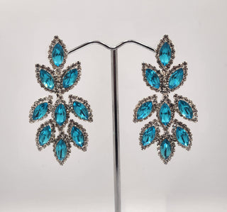 Silver Teal Dangle Earring