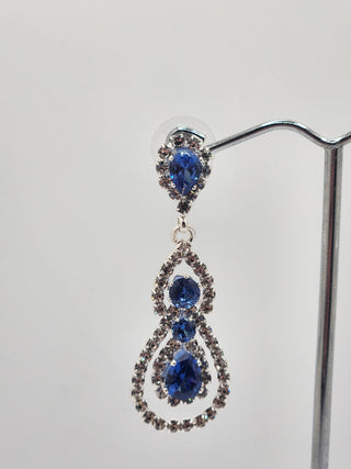Silver Blue Dangle Earring
