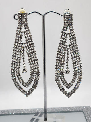 Glistening Silver Clip On Dangle Earring