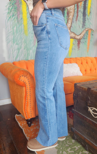 Risen, 70's Medium Flare Jean