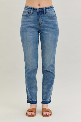 Judy Blue Rigid Magic Boyfriend Jean