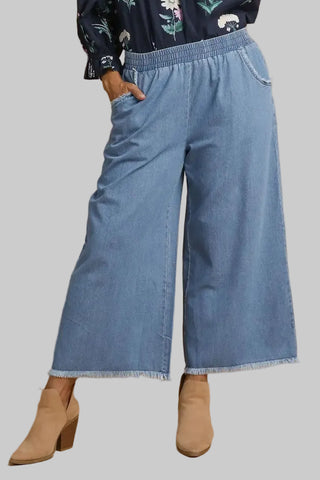 Plus Washed Elastic Denim Pants