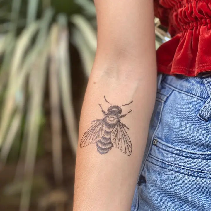 Nature Tats Big Bee Temporary Tattoo