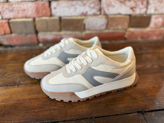 Classic Glide Sneaker