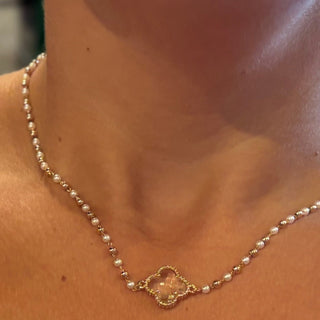 Clover Pendant Pearl Beaded Necklace