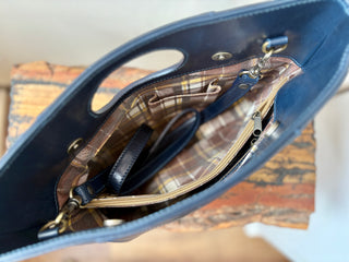 Clarissa Medium Leather Handbag