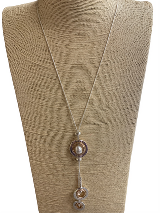 Two Tone Circle Pearl Necklace