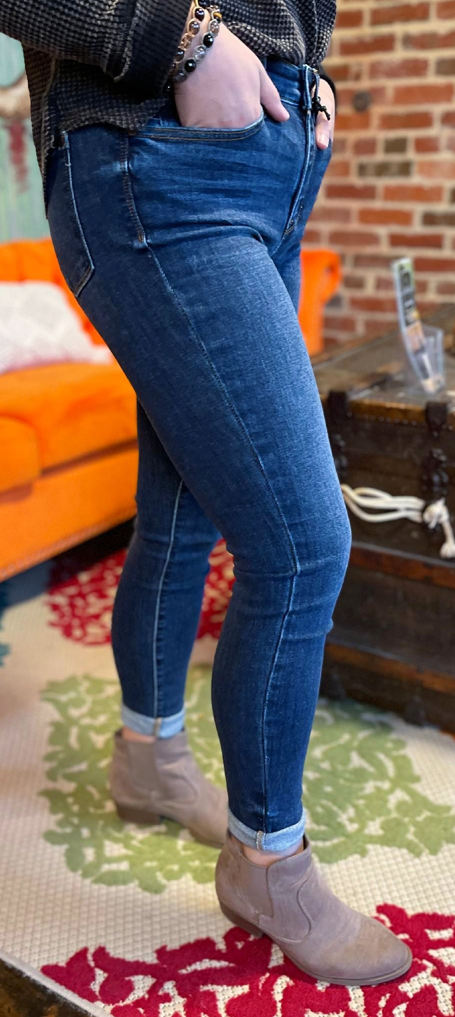 Judy Blue Core Mid Rise Skinny Jean