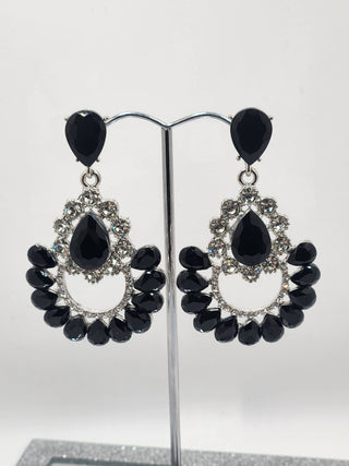 Detailed Black Dangle Earrings