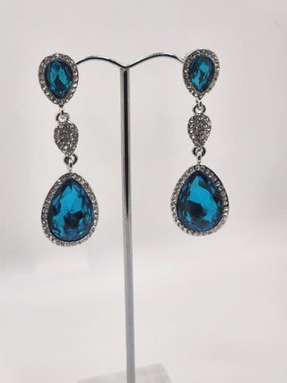 Silver Deep Blue Dangle Earring