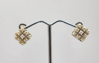 Gold Pearl Stud Earring