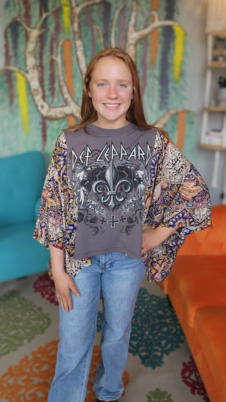Banded Pullover Tee, Def Leppard