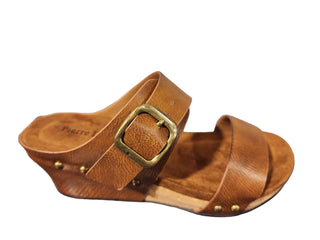 Dakota Wedge