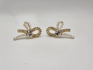 Crystalized Half Bow Pearl Earrings