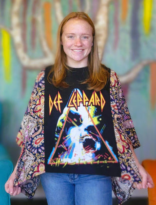 Banded Pullover Tee, Def Leppard Hysteria