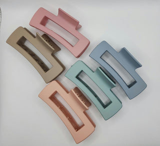 Large Matte Hair Claw Clip