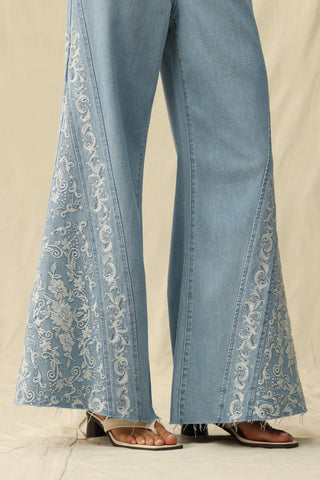 Bayeas, Janie Embroidered Flare Jean