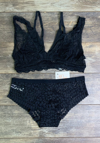 Lace & Mesh Bralette